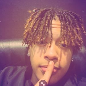 Meet your Posher, Sensational lighskin